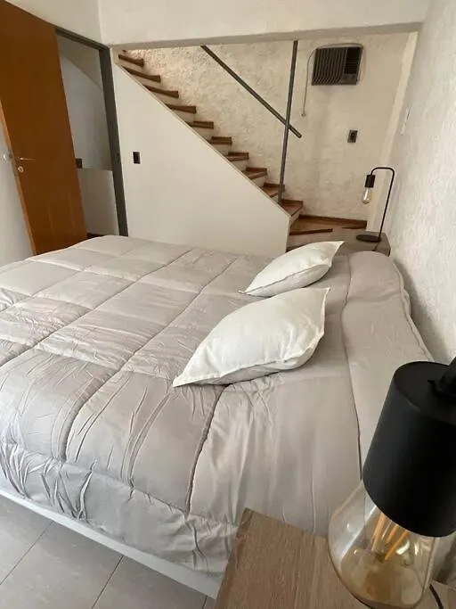Duplex Plaza Italia Con Terraza Apartment Mendoza 0*,  Argentina
